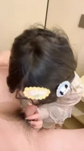 清纯可爱嫩妹露脸口交