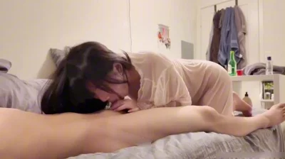 一副厌世御姐高冷脸纯欲天花板但是一操就成母狗