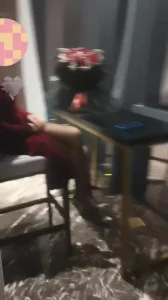 绿帽癖老公约了位猛男大战黑丝高跟娇妻